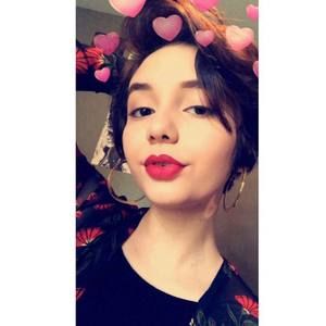 Meet your Posher, Brianna